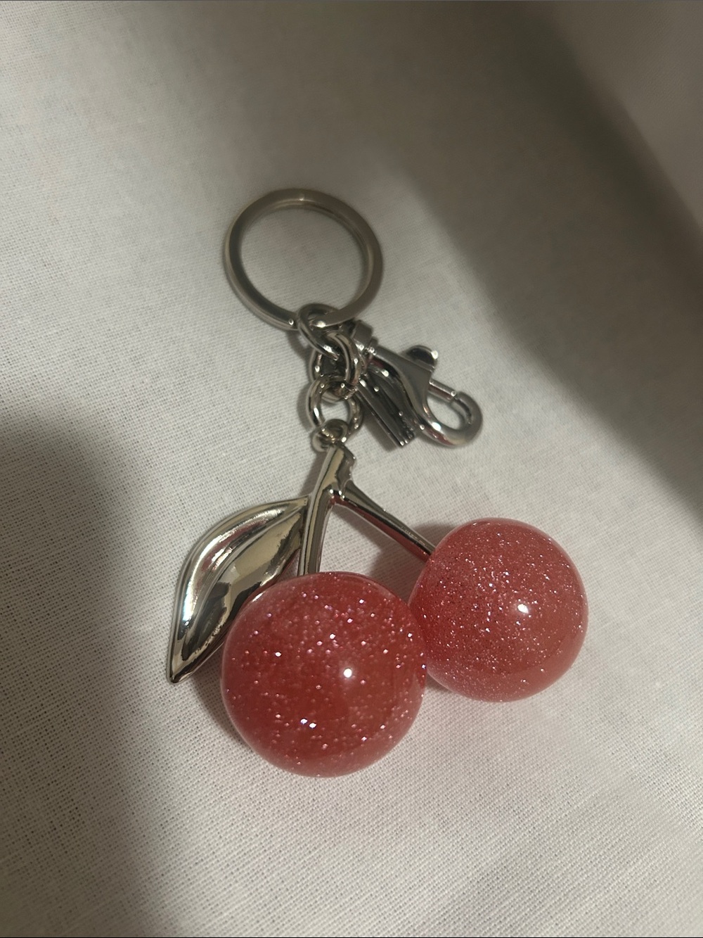 Coach style Pink Glitter Cherry Keychain Key & Card Holder - Picture 6 of 8
